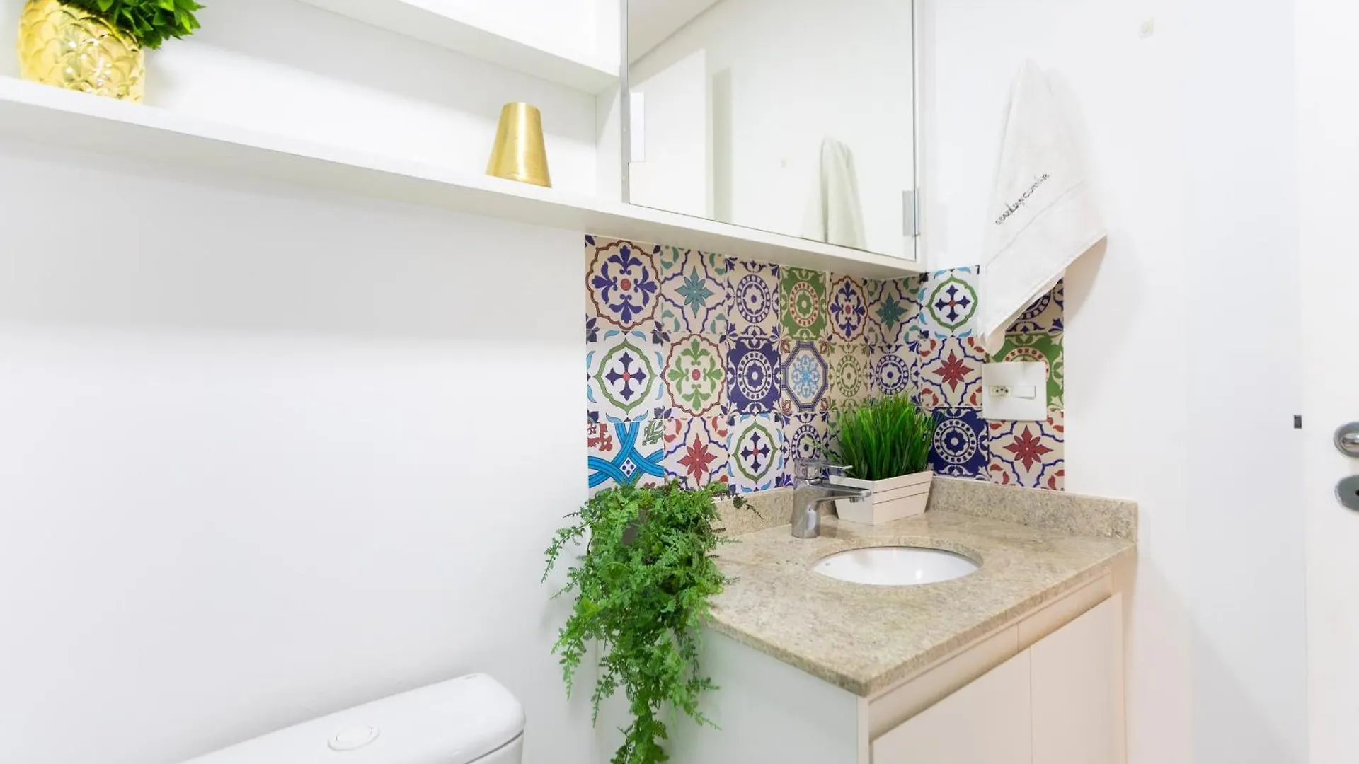 Apartamentos Na Bela Vista Com Piscina E Vaga De Garagem São Paulo